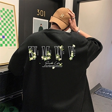 黑色