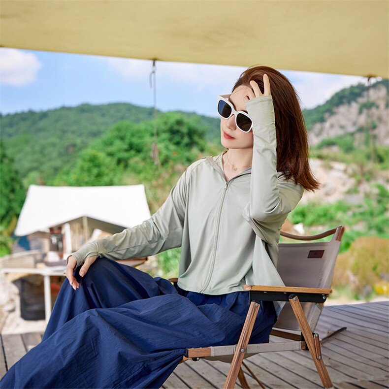 夏连帽冰丝防晒服女黑胶大帽檐斗篷upf50+薄款宽松户外透气防晒衣，女装防晒衣，可可小西