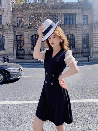 【现货】韩版显瘦连衣裙，女装连衣裙，艾丹迪蔓