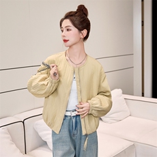 2025年春季短款宽松休闲外套，女装短外套，布依丽人