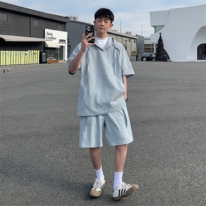 新款休闲带帽短袖短裤套装图片