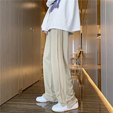 卡其色
