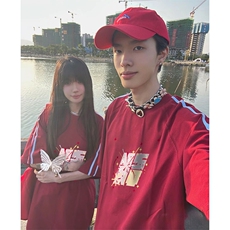 抖音得物高品质二开240克宽松纯棉美式潮牌三条杠织带短袖T恤，男装T恤，电商A486-1