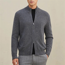 2025年秋季青春流行长袖时尚都市半高领口袋开衫，男装羊毛衫，犀桦羊绒