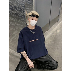 藏青色