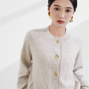 秋冬季新款女时尚百搭女士圆领彩点羊绒开衫图片