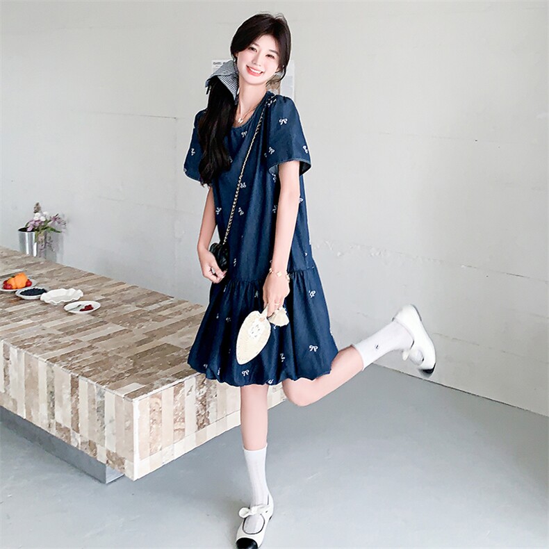 2025新款夏装刺绣牛仔连衣裙鱼尾裙2545-P135k198,女装连衣裙,2D009