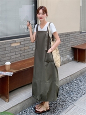 《现货好数据》26夏上新水洗棉休闲两面穿背带裙+V领T恤两件套女，女装套装/套裙，时尚风爆