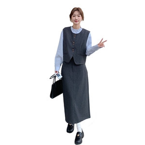 气质通勤穿搭灰色马甲套装裙女春秋2025新款超火衬衫半身裙三件套图片