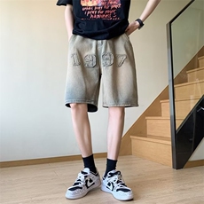 黄泥色