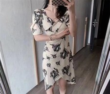 夏季新款碎花连衣裙，女装连衣裙，UES 优衣社