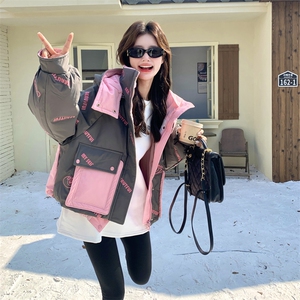 2025冬季设计感小众撞色字母白鸭绒羽绒服女减龄氛围感加厚短外套图片
