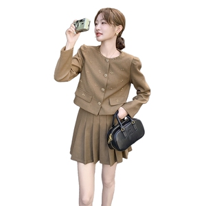 2025秋季新款时尚韩系小个子时尚小香风女装外套短款百褶裙两件套图片