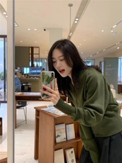 2025秋冬新款高级感气质V领开衫法式极简风针织衫，女装针织衫/毛衣，湘姗
