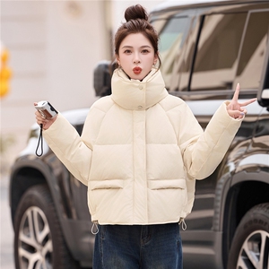 时尚短款羽绒服女2025冬季新款高级感立领保暖90白鸭绒外套图片