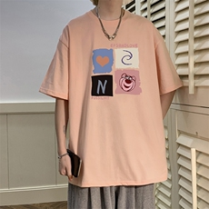 粉红色