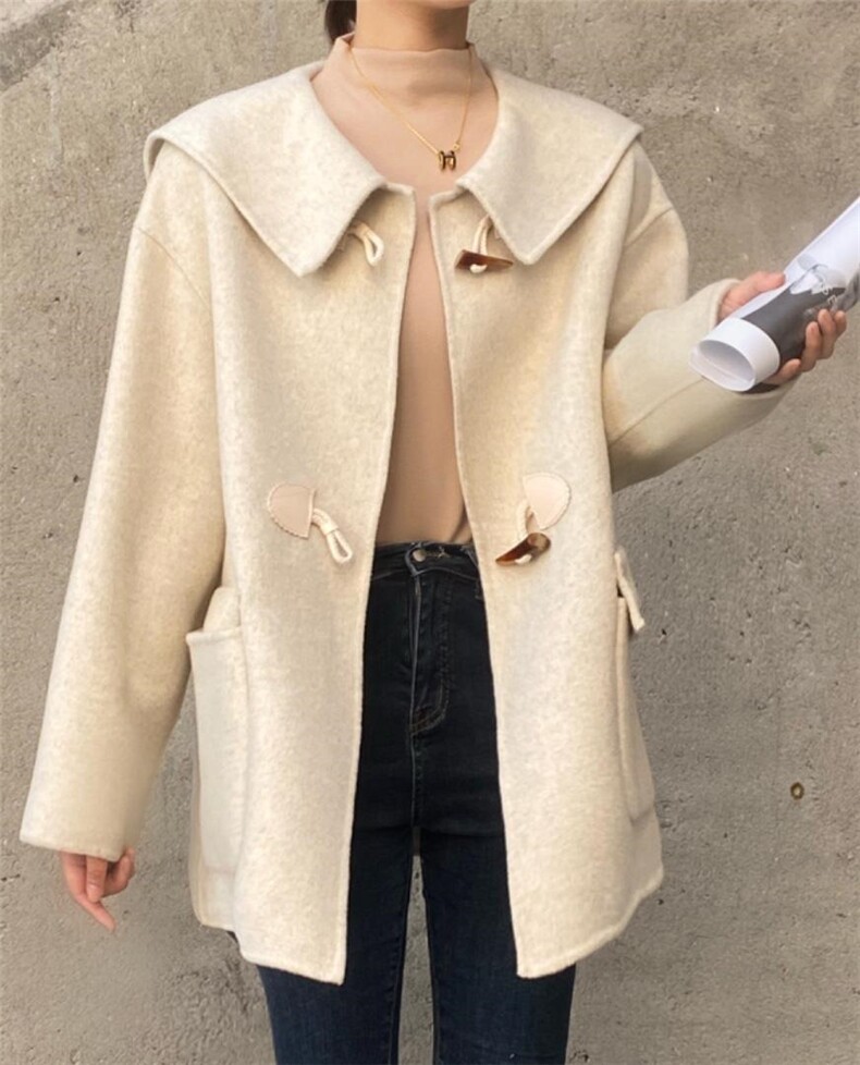 【现货】冬季新款海军领短款牛角扣,女装其它,裴兔子