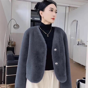 2025新款V领短款外套女士图片
