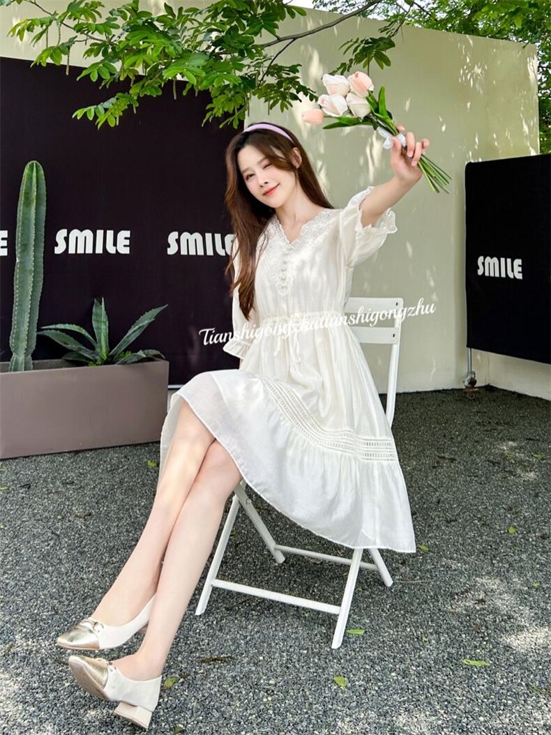 刺绣系列款连衣裙，女装连衣裙，天使公主