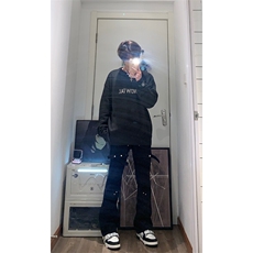档口签约模特请档口勿盗图交叉绑带牛仔裤微喇叭裤控价68，男装牛仔裤，星座310A-4
