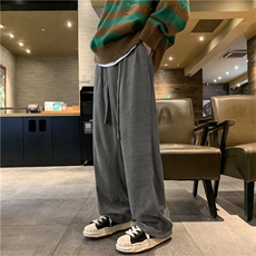 灰色
