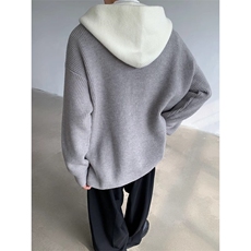 灰色