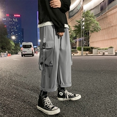 灰色
