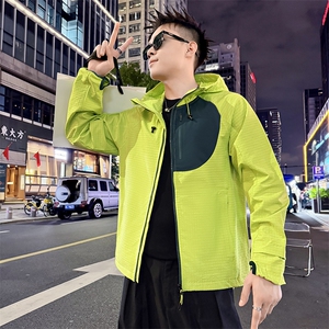 冲锋夹克外套男2025春秋新款青少年户外登山衣服8017-P99控138,腿粗和手臂粗怎么搭配衣服图片
