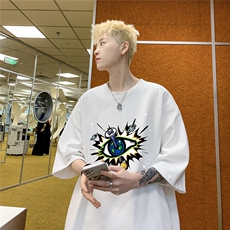 白色