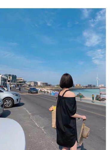 韩版漏肩连衣裙，女装连衣裙，玩美