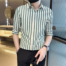 绿色