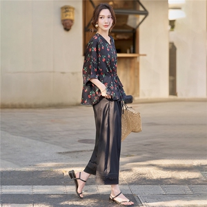 【夏季女装新款】时尚高级感宽松两件套套裤图片