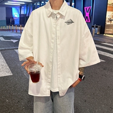 白色