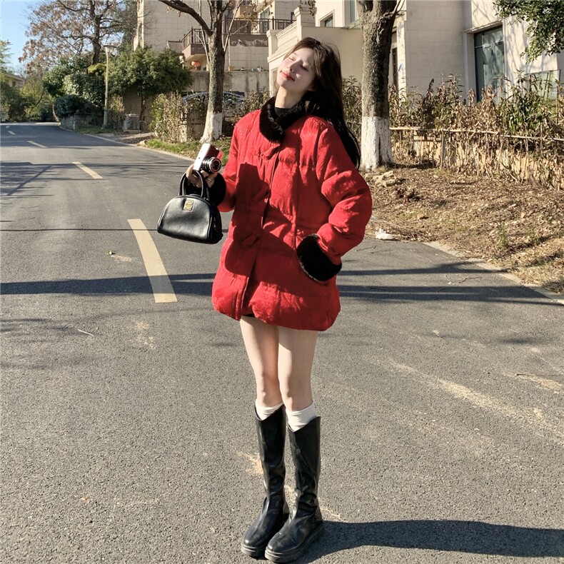 新中式红色毛绒拼接羽绒服女2025冬新款小个子时尚提花外套高级感,女装羽绒服,2C159