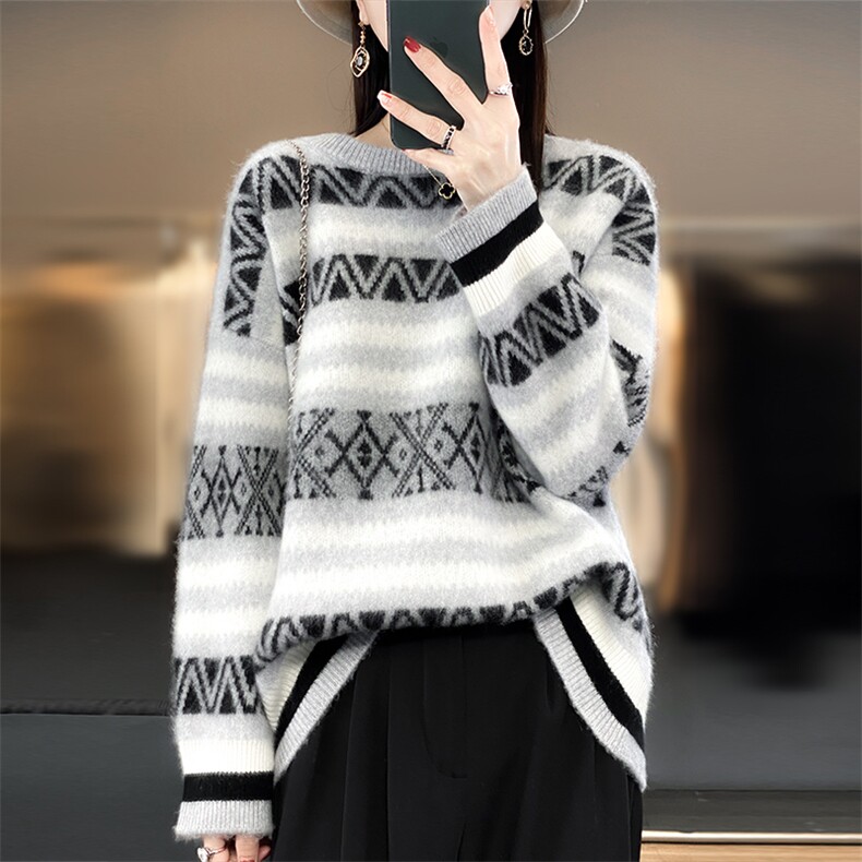 2025秋冬新款圆领100%纯羊毛衫女士宽松拼色羊绒衫提花毛衣打底衫图片