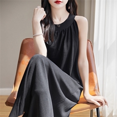 茶歇法式挂脖连衣裙女无袖针织冰丝背心裙露肩绑带度假仙女裙长裙，女装连衣裙，暖姿羊绒