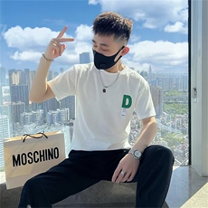 白色