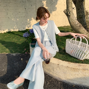 小香风蕾丝拼接马甲T恤阔腿裤套装女夏休闲气质法式三件套巨好看图片
