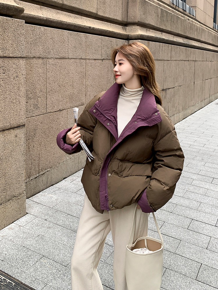 撞色拼接羽绒服外套女2025冬新款高级设计感白鸭绒短款立领面包服图片