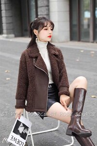三色四个尺码图片