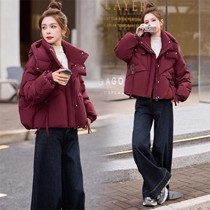短款超好看连帽羽绒服女2024冬新款时尚加厚保暖白鸭绒面包服外套图片