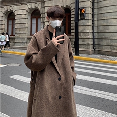 咖啡色