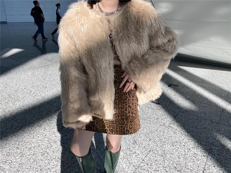 仿皮草外套，女装皮草，last name
