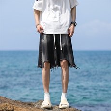 黑灰色