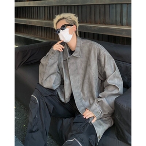 复古肌理感PU皮衣痞帅机车夹克宽松分割设计上衣外套W6140-P75
