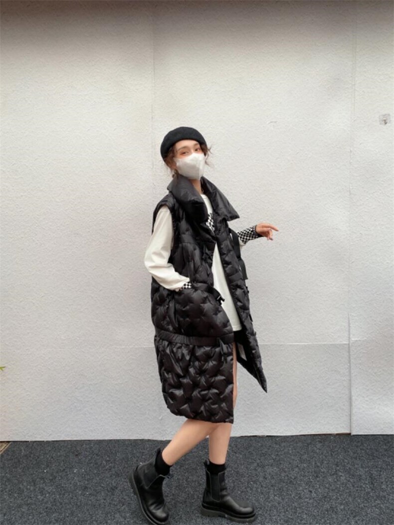 一件羽绒服有4件穿法，买一件等会有4件衣服，女装羽绒服，伊纱