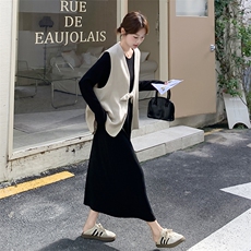 老钱风马甲套装裙女2025秋季新款慵懒感显瘦气质黑色连衣裙两件套，女装套装/套裙，2C255