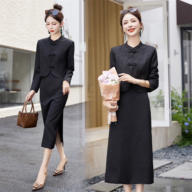 新中式裙女春秋2023新款高级感复古盘扣时尚洋气半身裙，女装连衣裙，布芭啦