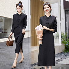 新中式裙女春秋2023新款高级感复古盘扣时尚洋气半身裙，女装连衣裙，布芭啦