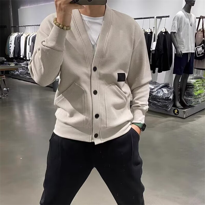欧货短款工装夹克男大v领设计感单排扣长袖卫衣开衫法式通勤外套图片